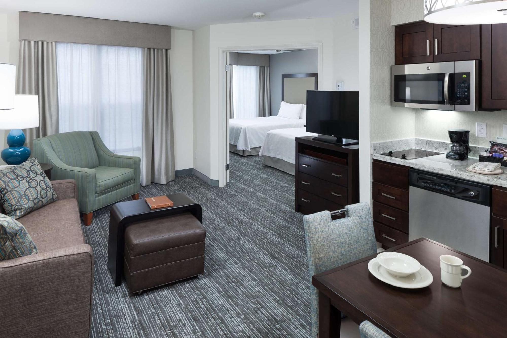 โฮมวูด สวีท ซีแอตเทิล ทาโคมา แอร์พอร์ต ทัควิลา Hotel ภายนอก รูปภาพ