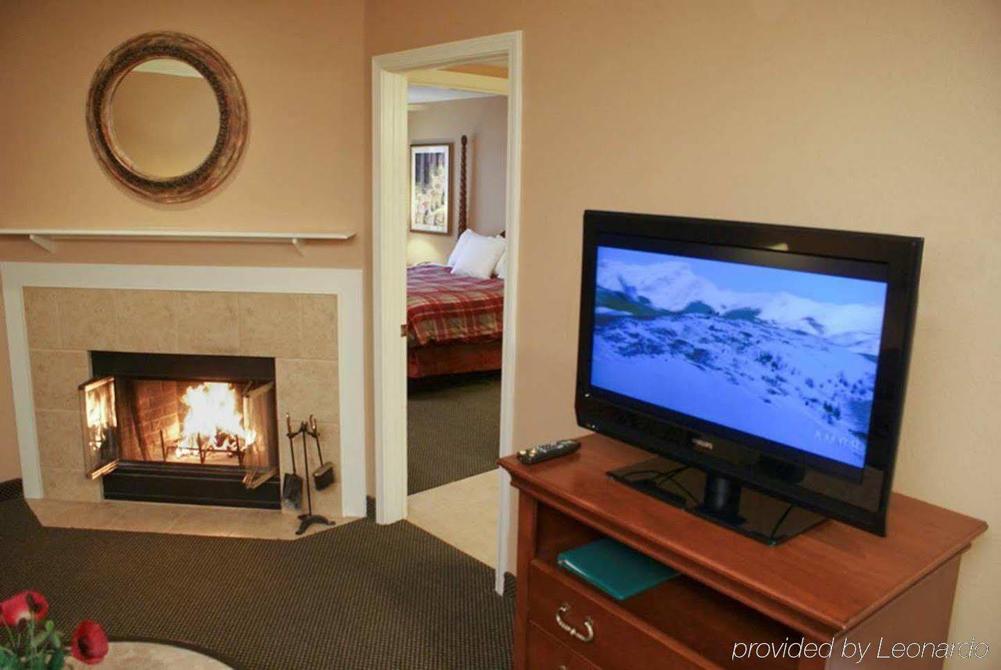 โฮมวูด สวีท ซีแอตเทิล ทาโคมา แอร์พอร์ต ทัควิลา Hotel ภายนอก รูปภาพ